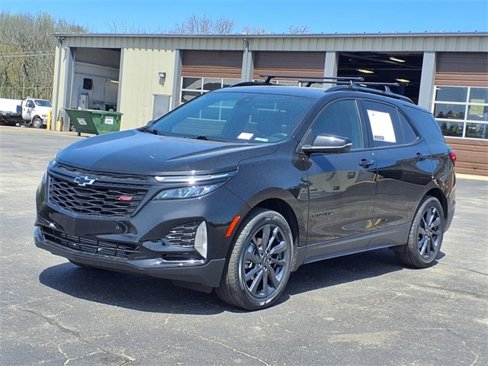 Used 2024 Chevrolet Equinox RS image 3