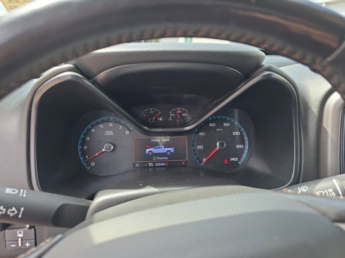 Used 2021 GMC Canyon AT4 w/ Driver Alert Package image 21