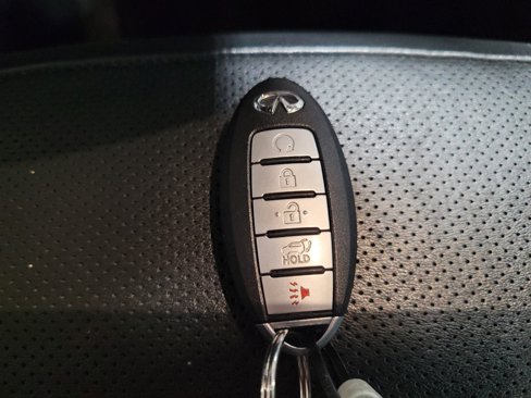 Used 2019 INFINITI QX50 Essential w/ Premium Heat Package image 32