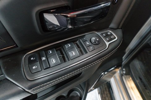 Used 2024 RAM 2500 Limited image 17