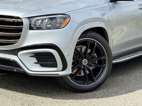 New 2026 Mercedes-Benz GLS 450 4MATIC image 4