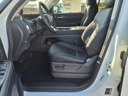 New 2026 Nissan Armada SV image 11