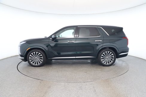 Used 2025 Hyundai Palisade Calligraphy image 2