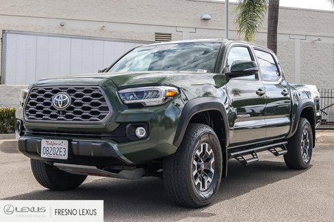 Used 2021 Toyota Tacoma TRD Off-Road image 3
