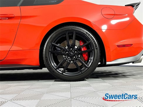 Used 2022 Ford Mustang Shelby GT500 w/ Technology Package image 42