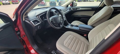 Used 2019 Ford Fusion S image 11