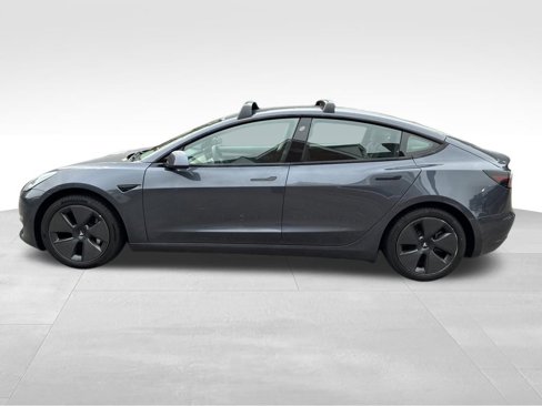 Used 2022 Tesla Model 3 Long Range image 2