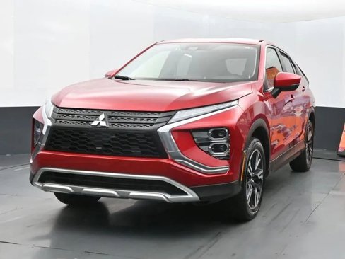 Used 2024 Mitsubishi Eclipse Cross SE image 1