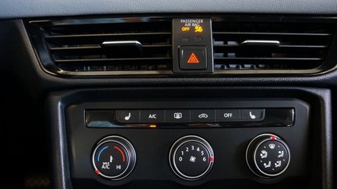 Used 2022 Volkswagen Taos SE image 18