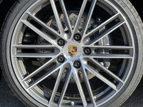 New 2025 Porsche 718 Cayman image 14