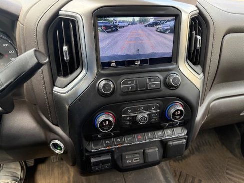 Used 2021 Chevrolet Silverado 1500 LT image 23