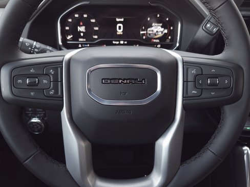 New 2025 GMC Sierra 3500 Denali w/ Denali Reserve Package image 24