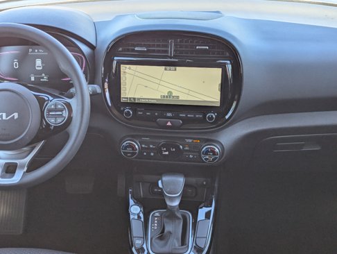 Certified 2023 Kia Soul S image 14