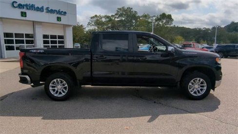 Used 2023 Chevrolet Silverado 1500 LT image 9