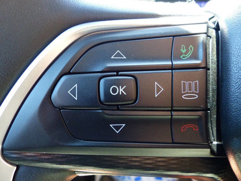 Used 2024 Jeep Grand Cherokee L Altitude image 21