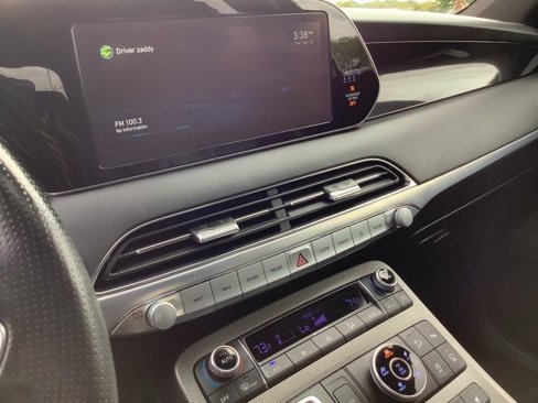 Used 2022 Hyundai Palisade Calligraphy image 33
