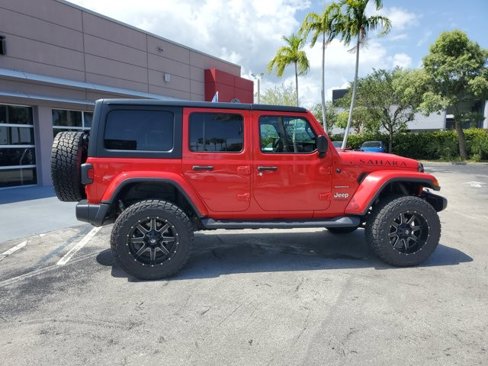 Used 2018 Jeep Wrangler Unlimited Sahara image 8
