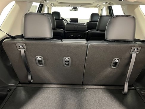 New 2025 Honda Pilot Touring image 27