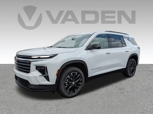 New 2026 Chevrolet Traverse LT w/ Sun and Wheel Package image 2