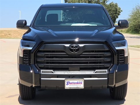Used 2026 Toyota Tundra SR5 image 2