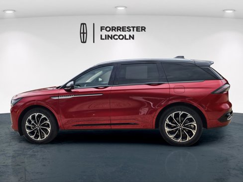 New 2025 Lincoln Nautilus Reserve image 6