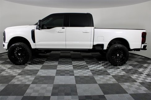 Used 2025 Ford F350 Platinum image 5