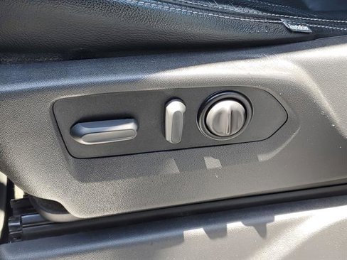 Used 2021 Chevrolet Silverado 1500 RST image 65