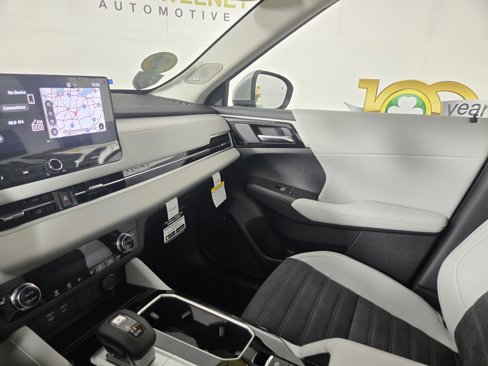 New 2025 Mitsubishi Outlander SE image 24