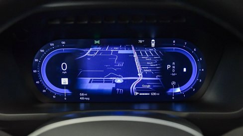 Certified 2025 Volvo XC90 B6 Plus image 25
