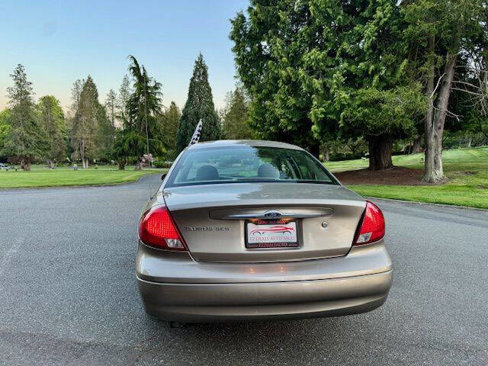Used 2003 Ford Taurus SES image 7