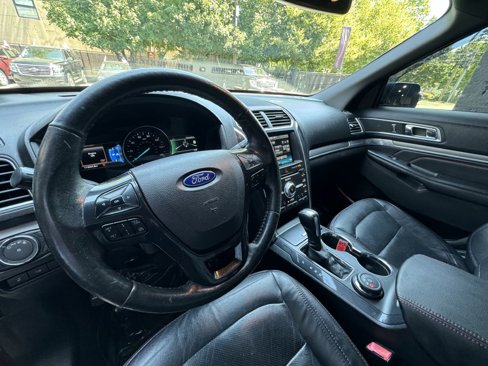 Used 2016 Ford Explorer Sport w/ Equipment Group 401A image 10