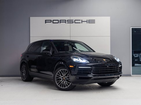 Certified 2022 Porsche Cayenne image 9