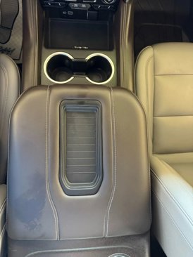 Used 2021 Chevrolet Tahoe Z71 w/ Z71 Off-Road Package image 16