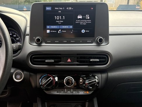 Used 2023 Hyundai Kona SEL image 18