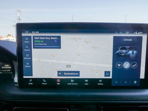 Used 2022 Lincoln Nautilus AWD w/ Premium Package image 24