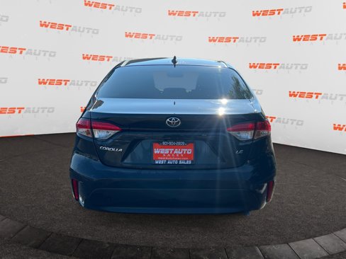 Used 2024 Toyota Corolla LE image 4