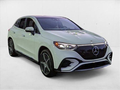 New 2026 Mercedes-Benz EQE 320 4MATIC SUV image 7