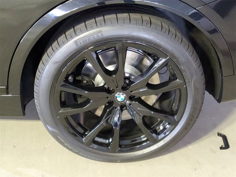 New 2026 BMW X7 M60i w/ Executive Package image 5
