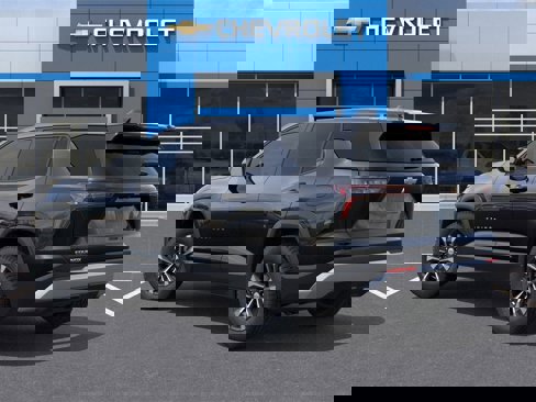 New 2026 Chevrolet Equinox LT image 3
