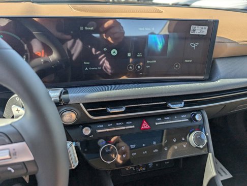 New 2025 Hyundai Sonata Limited image 12