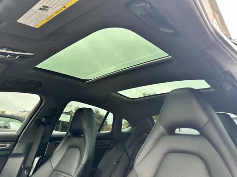 Used 2018 Porsche Panamera Turbo image 27