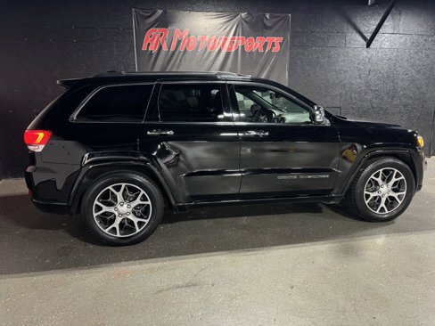 Used 2020 Jeep Grand Cherokee Overland image 5