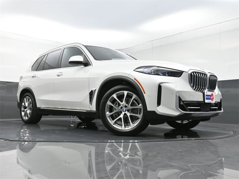 Used 2024 BMW X5 xDrive40i w/ Premium Package image 27