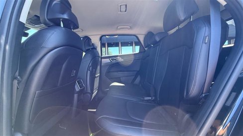 Used 2024 Kia Sportage EX image 15