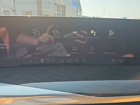New 2026 Cadillac Escalade IQL Sport 2 image 22