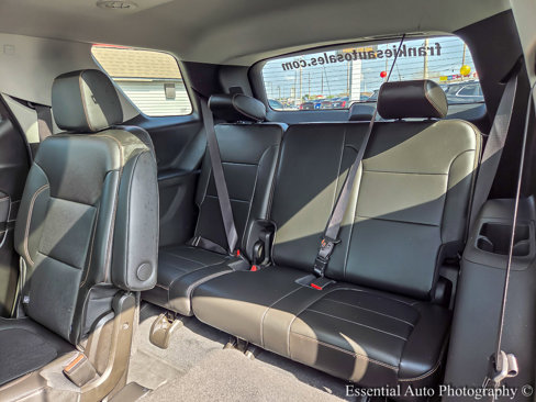 Used 2021 Chevrolet Traverse Premier image 14