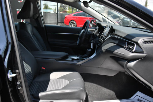 Used 2024 Toyota Camry SE image 41
