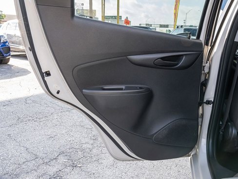 Used 2021 Chevrolet Spark LT image 11