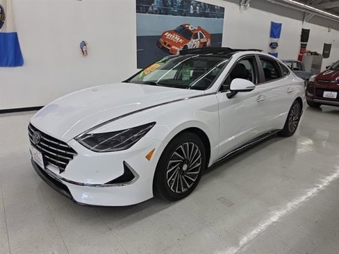 Used 2023 Hyundai Sonata Limited image 3
