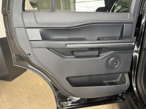 Used 2024 Ford Expedition XLT image 55